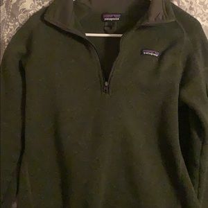 Olive green Patagonia pull over